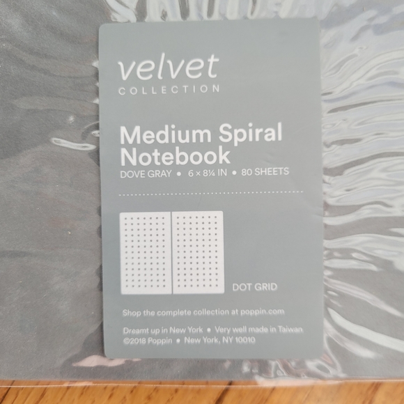 Poppin Medium Spiral Notebook - Picture 3 of 10